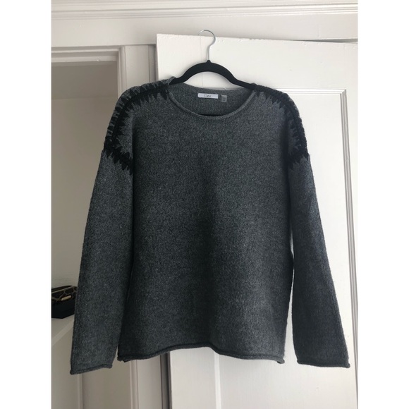 NWOT Dex Gray Stitched Oversize Sweater - Picture 2 of 6